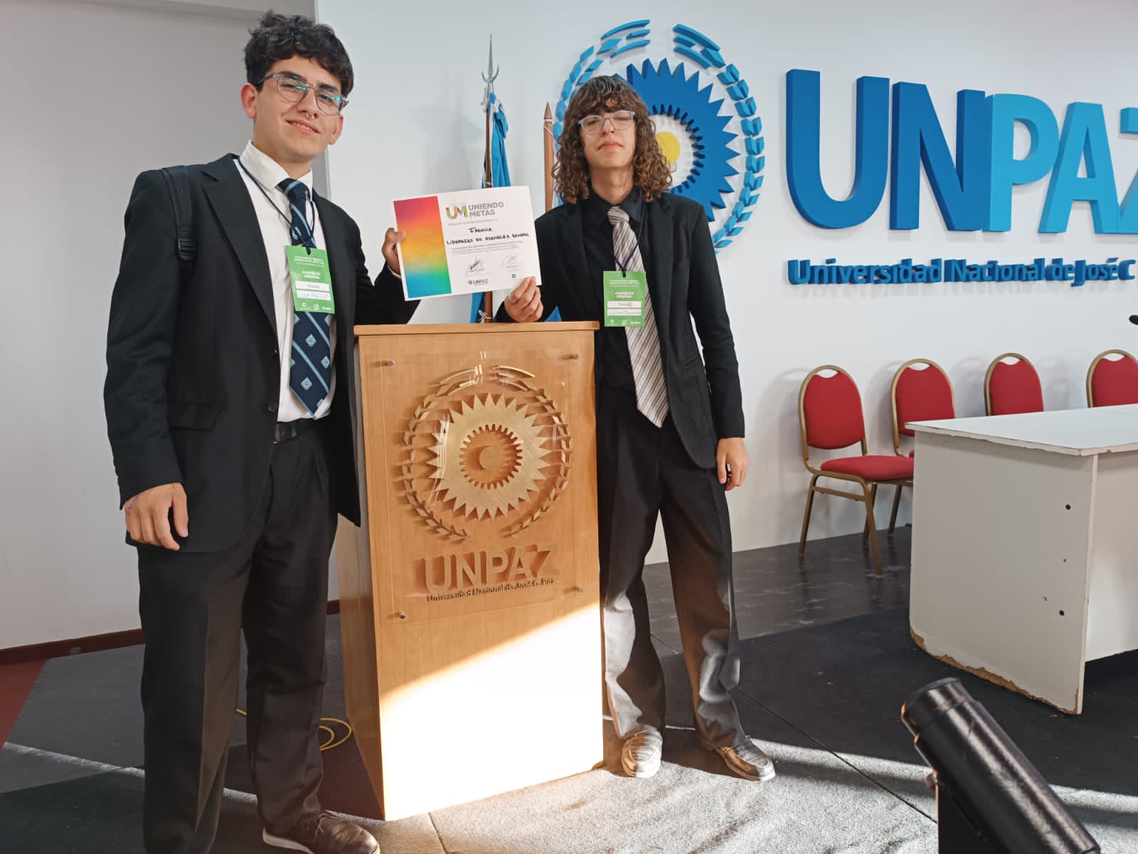 Mejor liderazgo, Delegación de Francia Luciano Fernández, Luca Aguilar